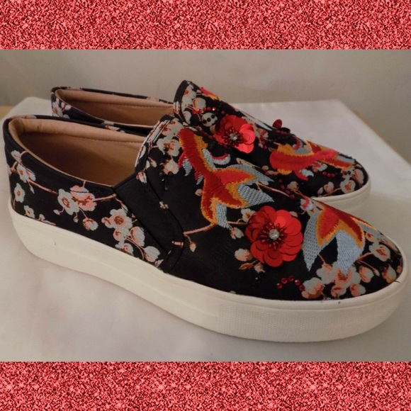 *HP* TOPSHOP Embellished Trainer Platform Sneaker - Picture 6 of 8